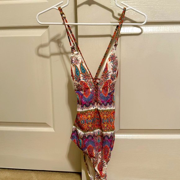 Swimsuit from Nordstrom. XS. Worn once. - Picture 2 of 5